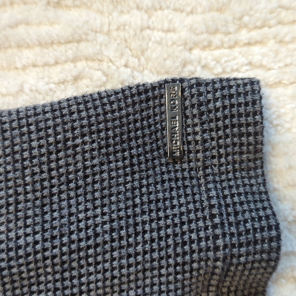 Michael Kors Waffle Hoodie - Picture 4 of 6
